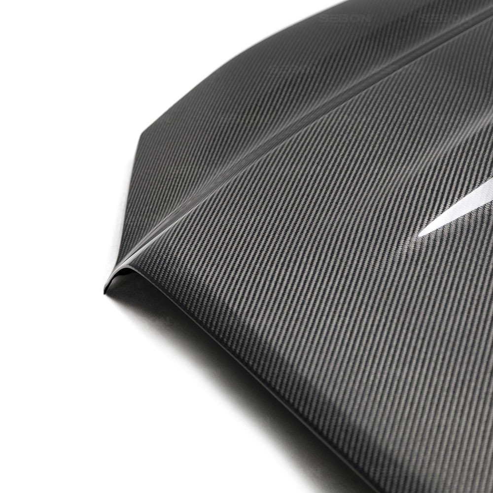 TR-STYLE CARBON FIBER HOOD FOR 2016-2019 TOYOTA TACOMA