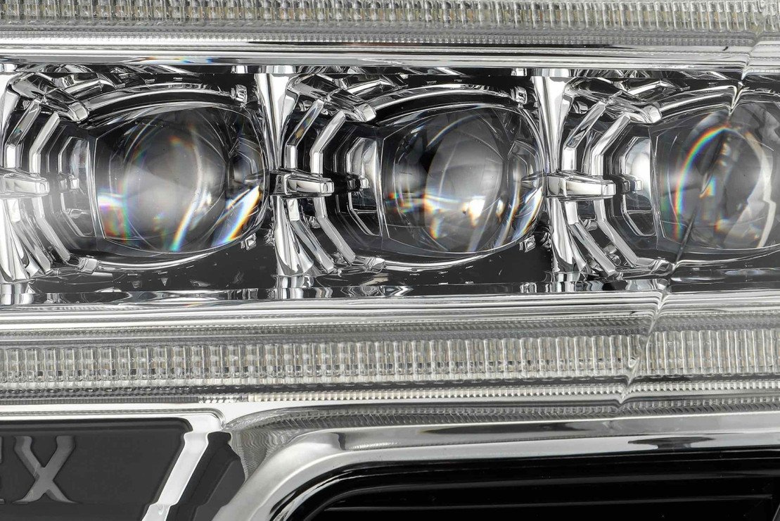 Toyota Tacoma (16-20): AlphaRex Nova Headlights